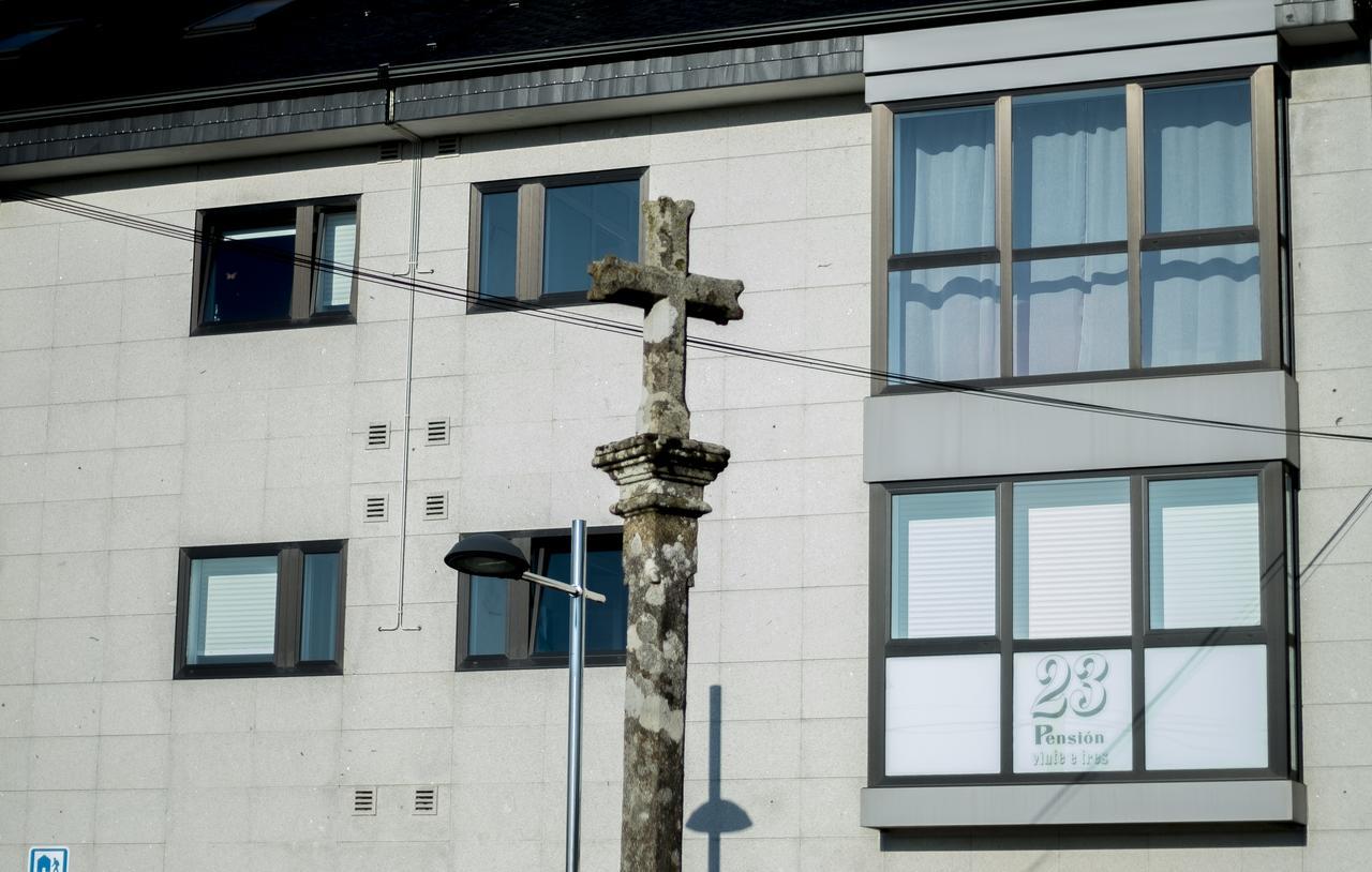 Pension 23-Vinte E Tres O Pedrouzo Exteriör bild