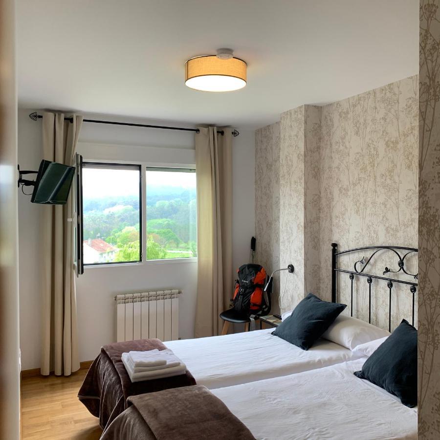 Pension 23-Vinte E Tres O Pedrouzo Exteriör bild